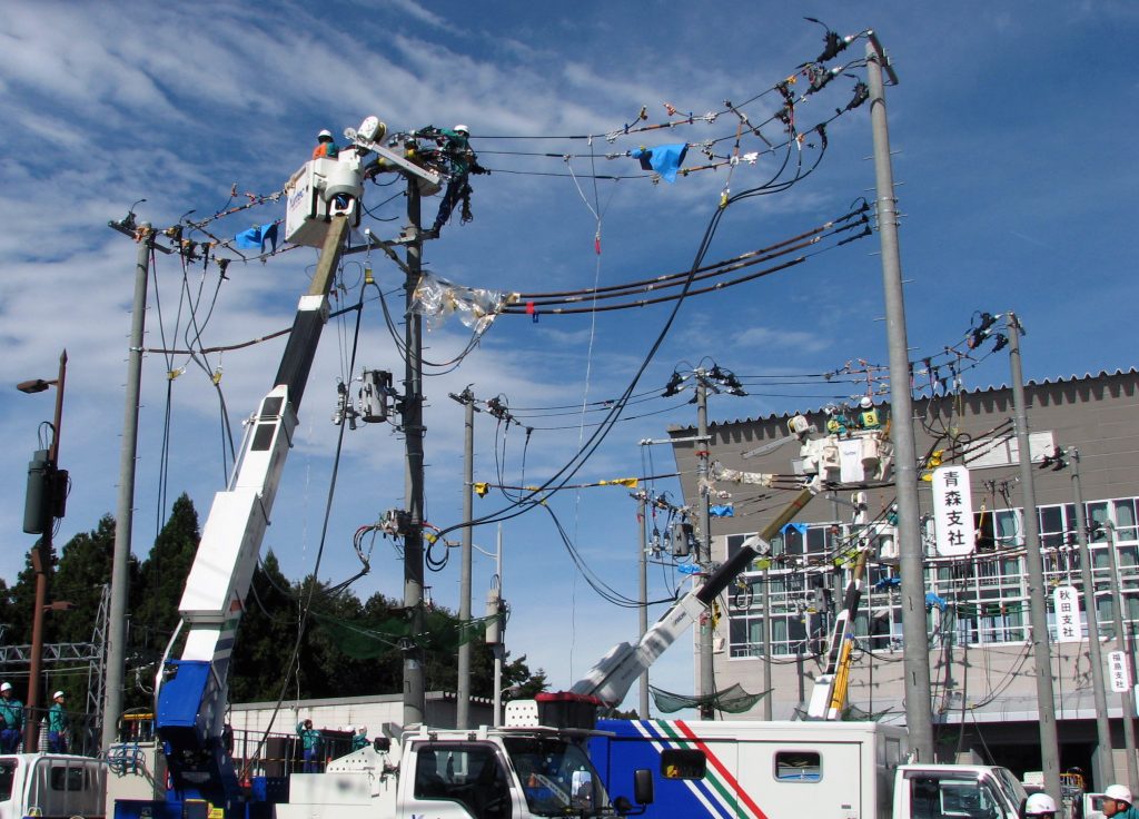 ユアテック 技能競技大会でsquip実機披露 各支社 選抜7チーム 28人が配電技術を競う 建設通信新聞digital