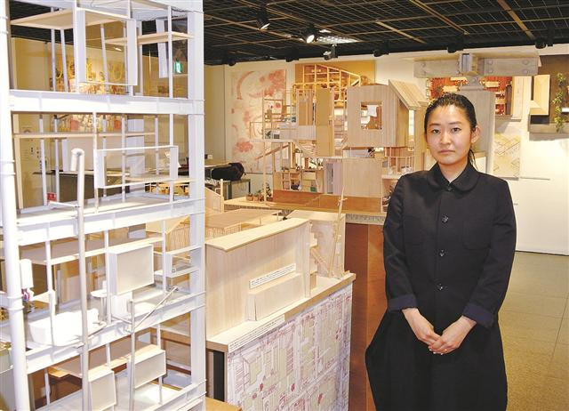 アナログ から可能性見出す 中川エリカ氏初の個展 Totoギャラリー 間で開催中 建設通信新聞digital