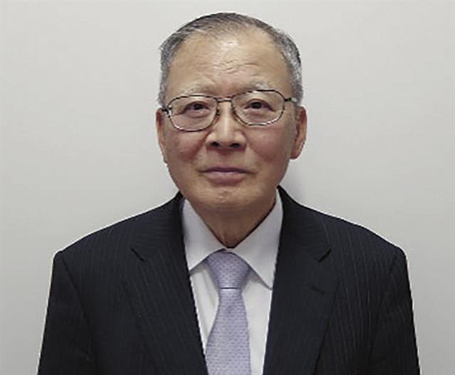 高畠秀雄氏