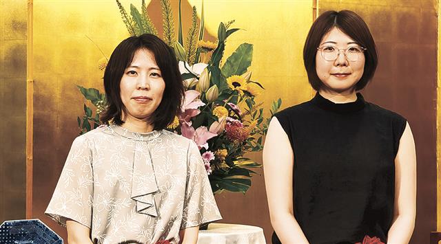 福間清麗（左）と西山女流三冠