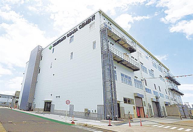 新製造棟の外観