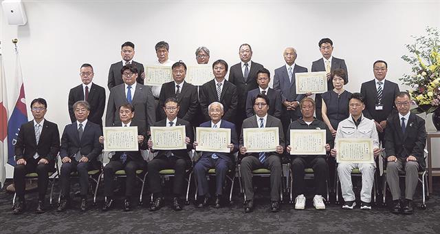 施工業者