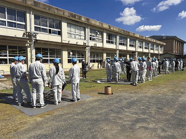 建設業の人手不足に対して、国が本腰を入れて対策を進める