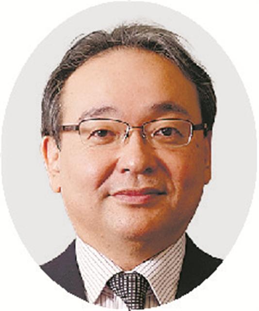 吉岡氏