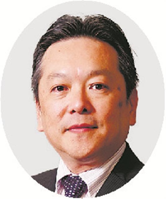 長橋氏