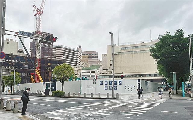 解体中の建設地